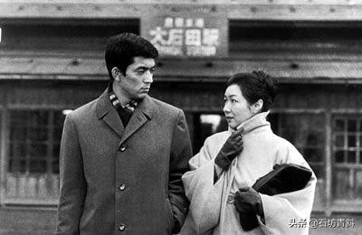 《情迷意乱》多情小叔和美丽嫂子的秘密悲伤中的强颜欢笑最寂寞