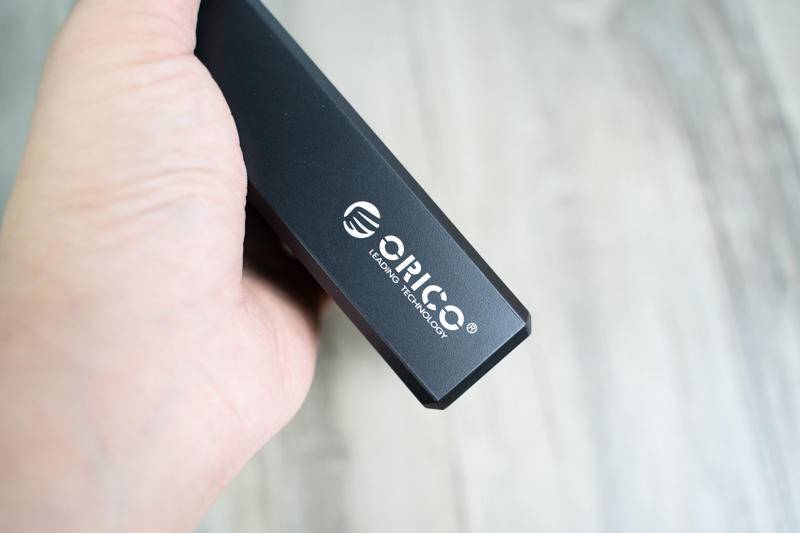 小米充电宝22.5瓦20000,小米10磁吸充电宝20000毫安