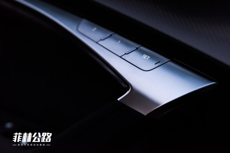 优雅的绅士全新奥迪a7海外实拍,新一代奥迪a7试驾