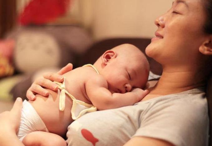 “坐月子”为什么很难熬,并非只是身体虚,这3条想想都揪心!