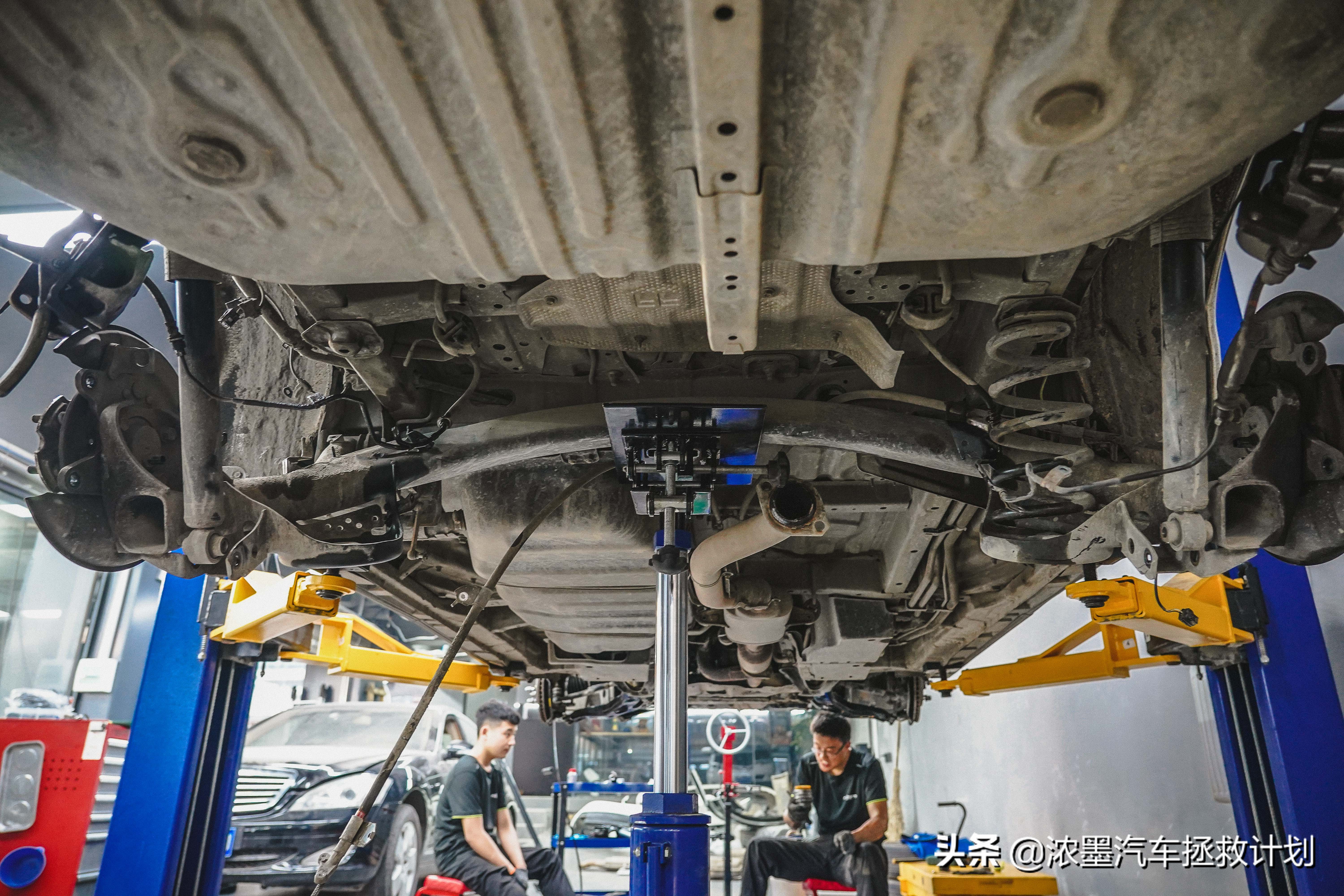 周到车管家,经典老车丰田普瑞维亚翻新整备