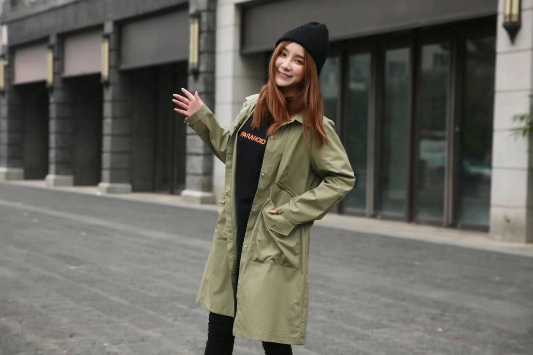 小镇姑娘直播间卖衣服,淘宝直播卖衣服都是在哪拿货