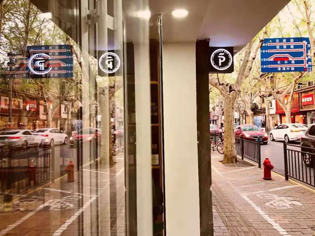 醉鹅娘是最大的红酒电商,醉鹅娘卖的红酒排名