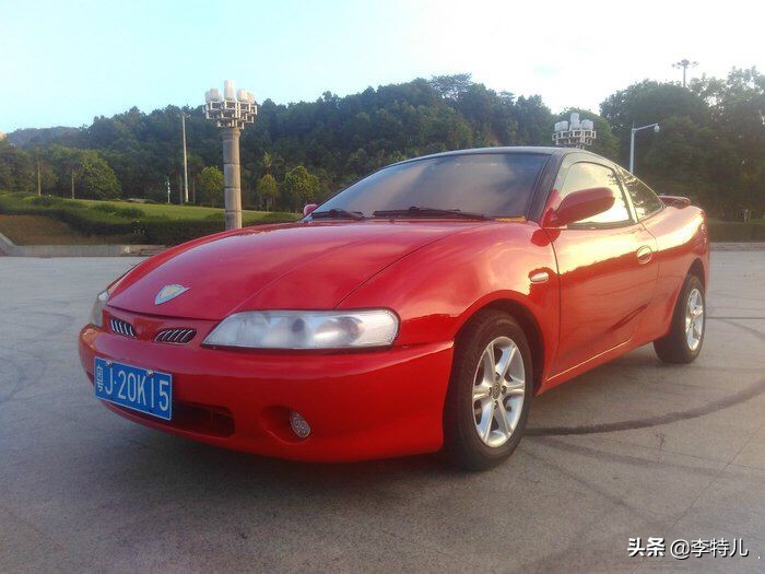 街头偶遇顶级跑车,国内街头罕见的超跑