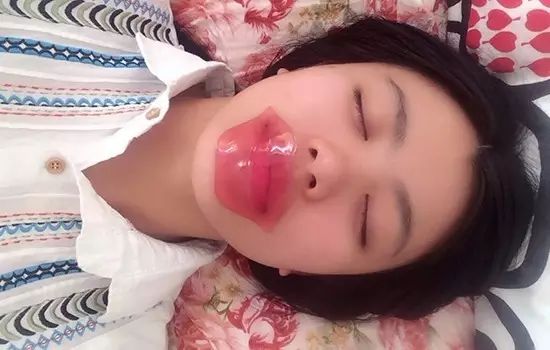 唇膏和唇膜，哪个更好？兰芝唇膜为什么这么火？