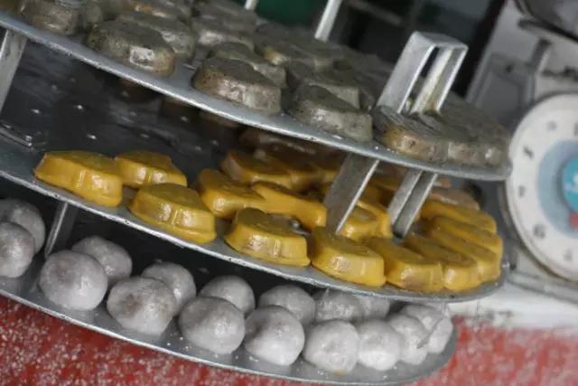 潮汕古城百年老店贵屿朥饼,潮汕必打卡饮品