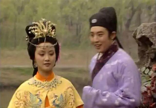 红楼梦中宁国府跟荣国府都败了吗,红楼梦宁国府厉害还是荣国府厉害