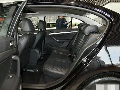 朗逸2017自动舒适版1.6落地价,2017款朗逸自动风尚版1.6裸车价