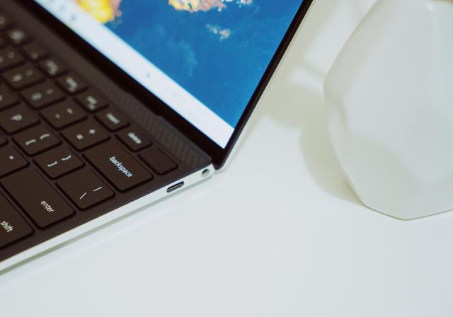 xps139300哪一年的,xps13配什么笔记本