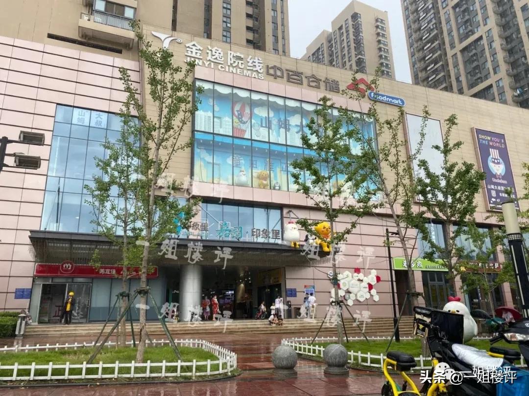 留在关山的最低门槛！超低密，北看东湖，南向楼间距约140米