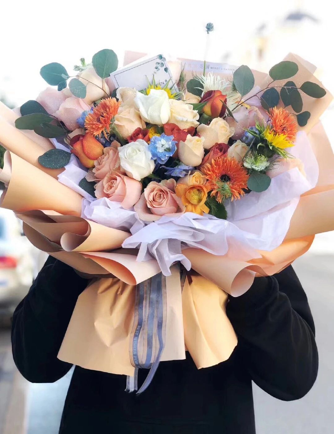 「风尚行」“花花世界”触手可及，隐藏在新亚洲体育城的娇艳诸芳