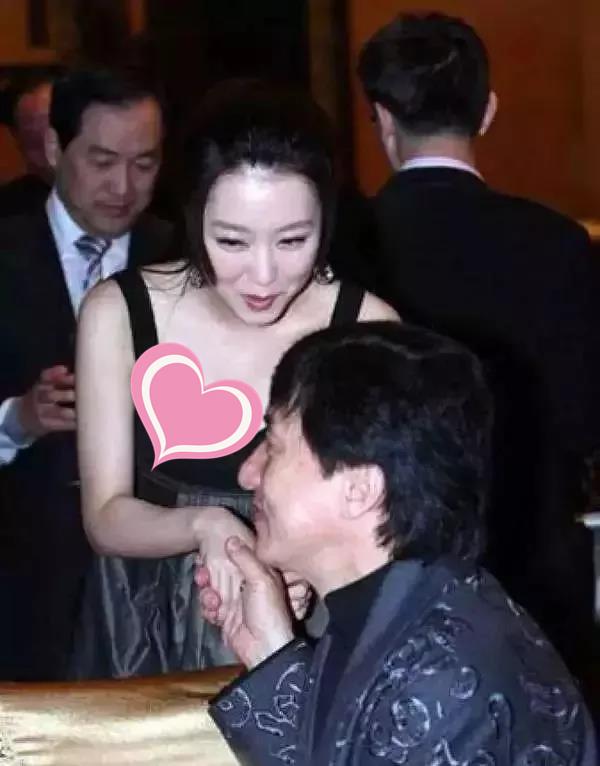 曾被成龙捧红却为家庭放弃,24岁被成龙捧红的女星