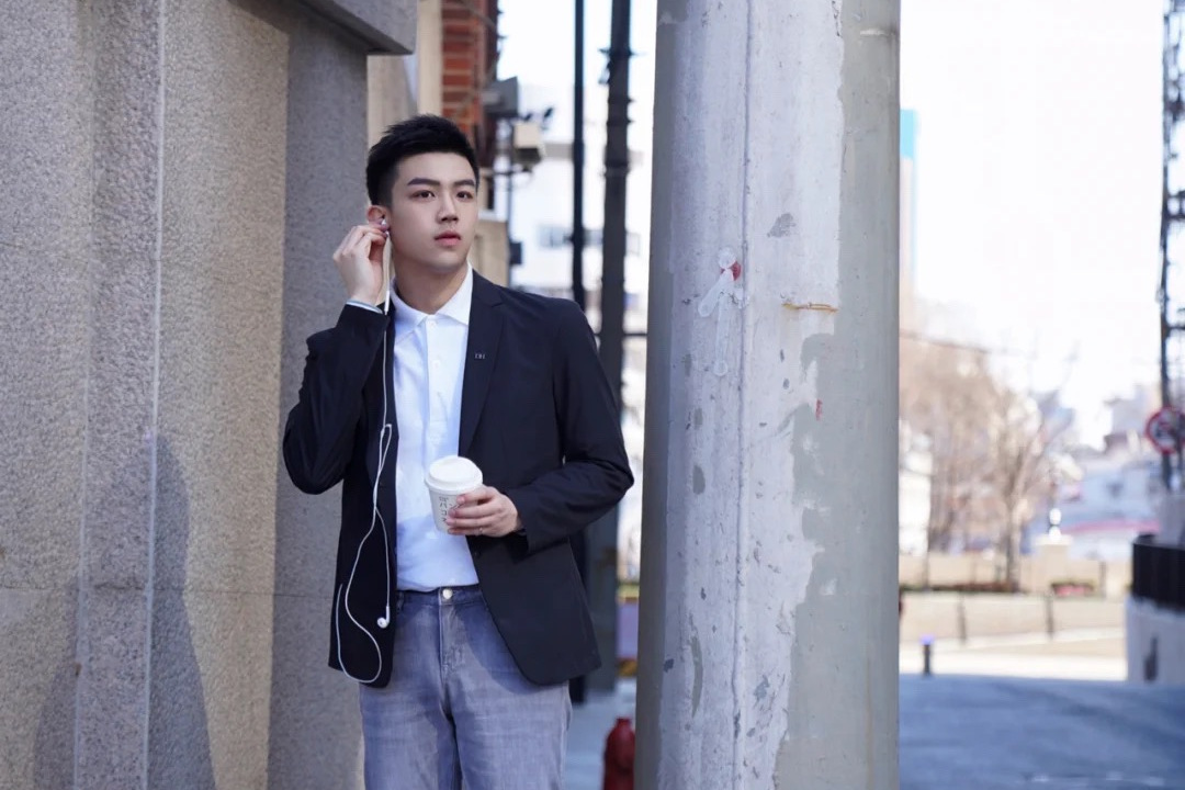 春季西装内搭男士穿搭技巧,西装休闲搭配男潮冬季