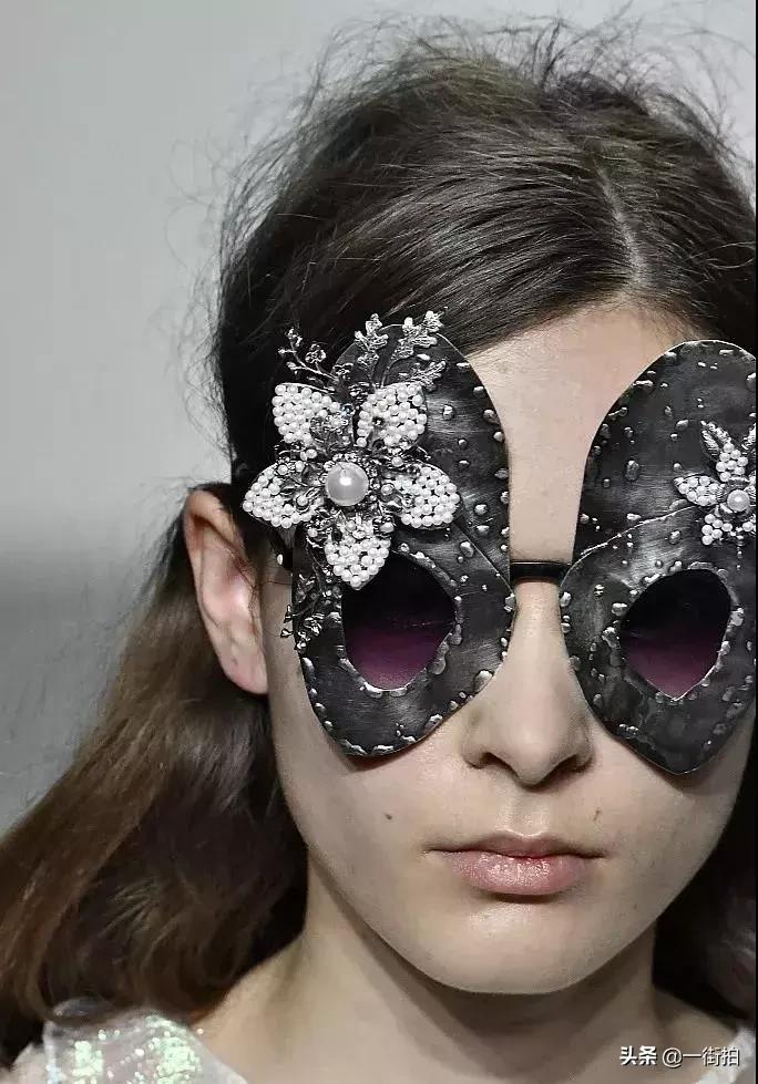 伦敦时装周装束,伦敦时装周化妆视频