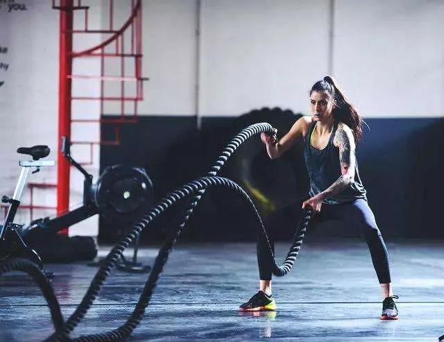 手臂粗怎么减肥最快最有效,手臂粗怎么减最快瘦下来穴位图