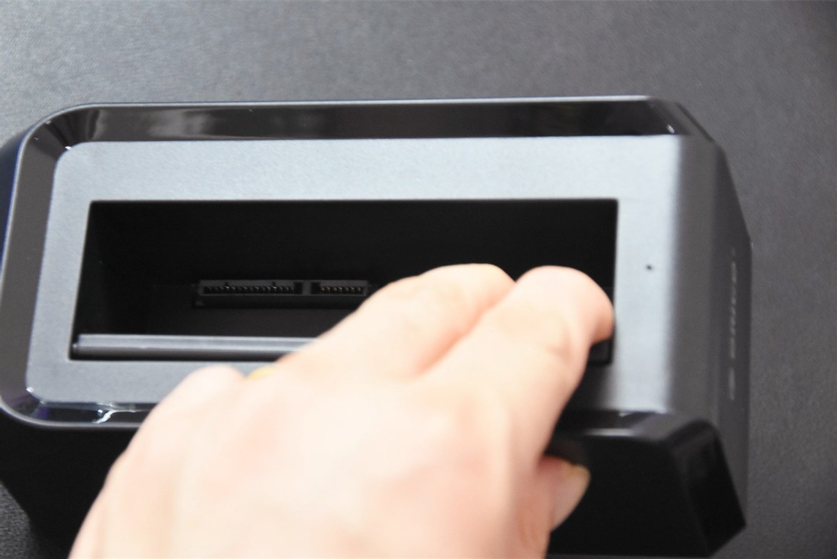 拆移动硬盘装入硬盘盒,orico硬盘盒格式化硬盘