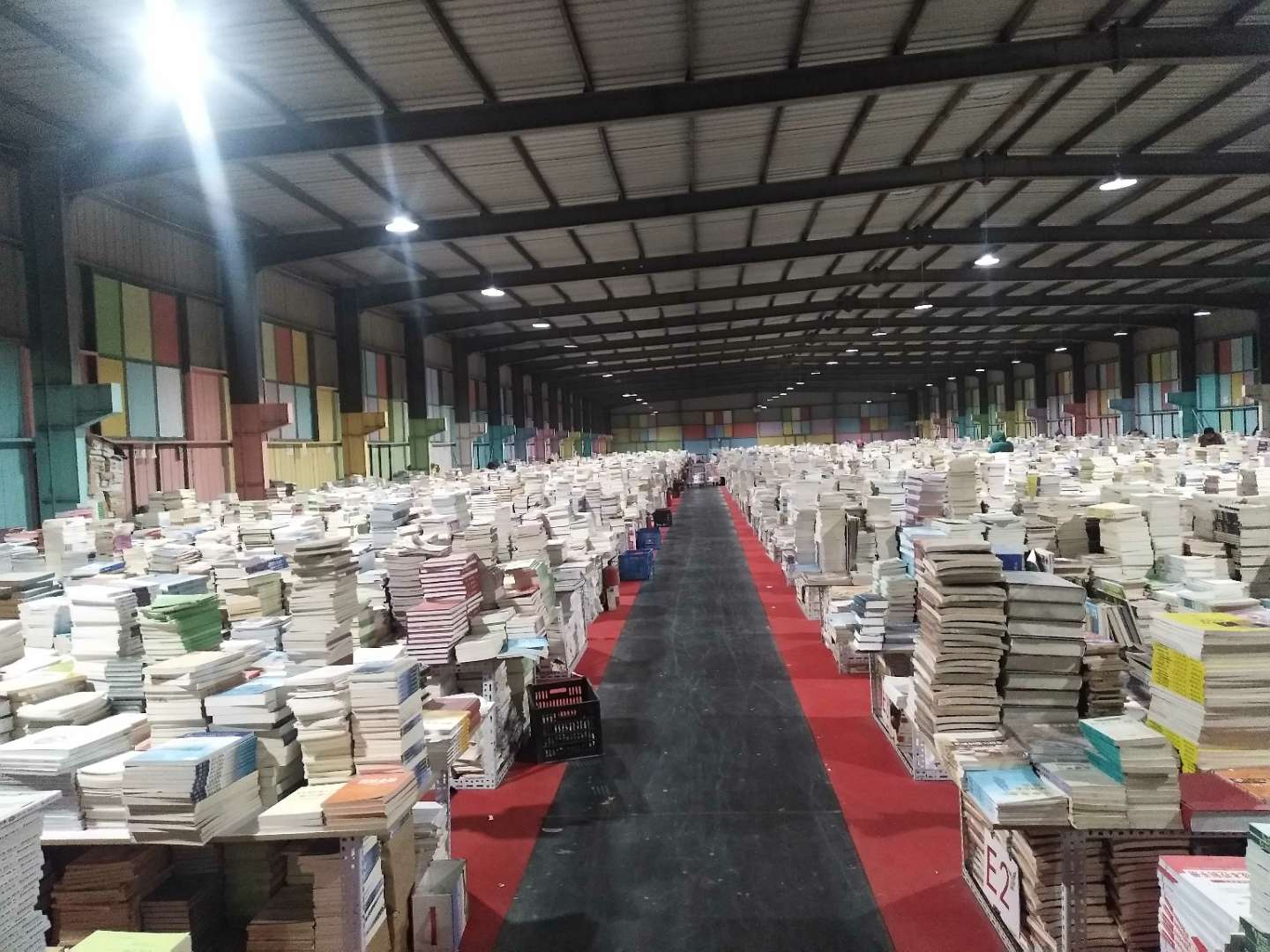 书籍批发商对开书店朋友们的一些建议