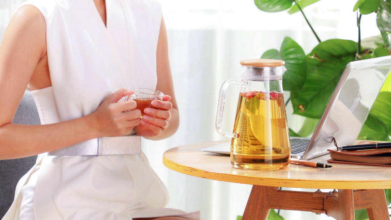 保温杯玻璃杯塑料杯哪种杯子最好,玻璃杯保温杯选择