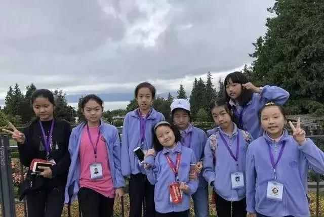 上海小学校服,上海惠灵顿校服