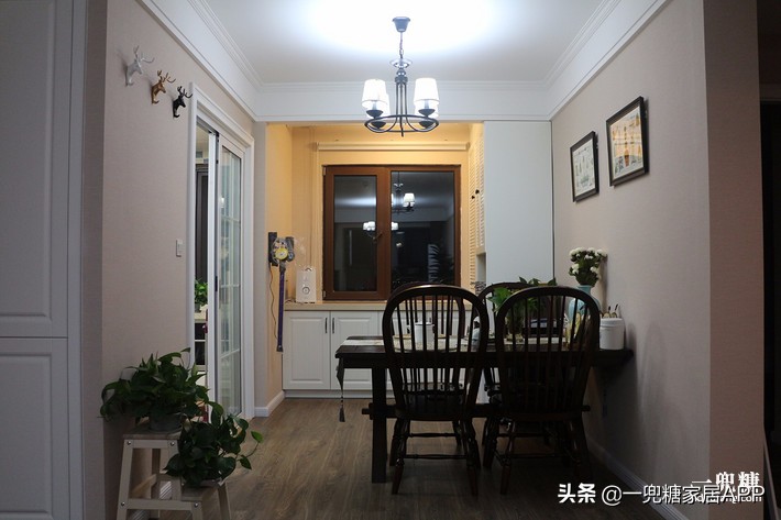 美式玄关背景墙,美式复古风格入户玄关迎门墙