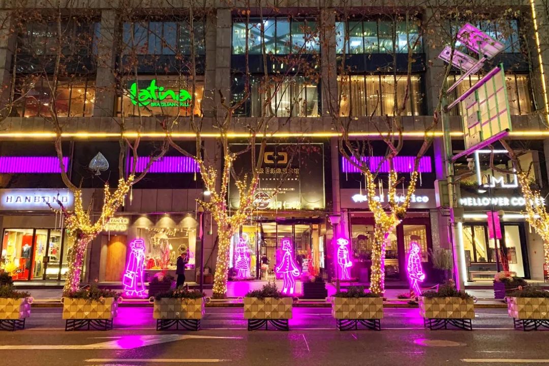 “88铜仁”升级为“UX88”，一则街区商业项目的蓄势待发