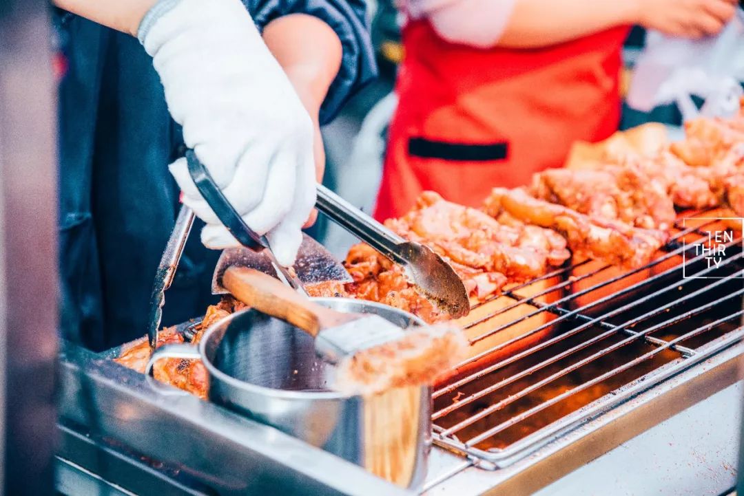 湖北经济学院为什么叫藏龙岛,湖北经济学院在江夏藏龙岛吗