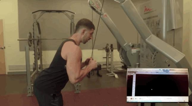 史密斯架肱三头肌训练动作,肱三头肌训练最好的三个动作