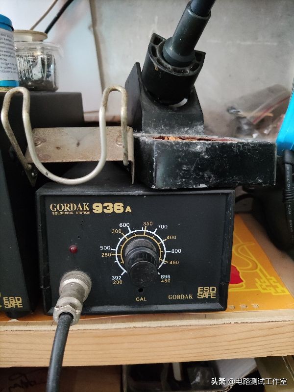 电热水壶通电后时断时亮修理方法,电热蒸汽发生器一直加水不断电