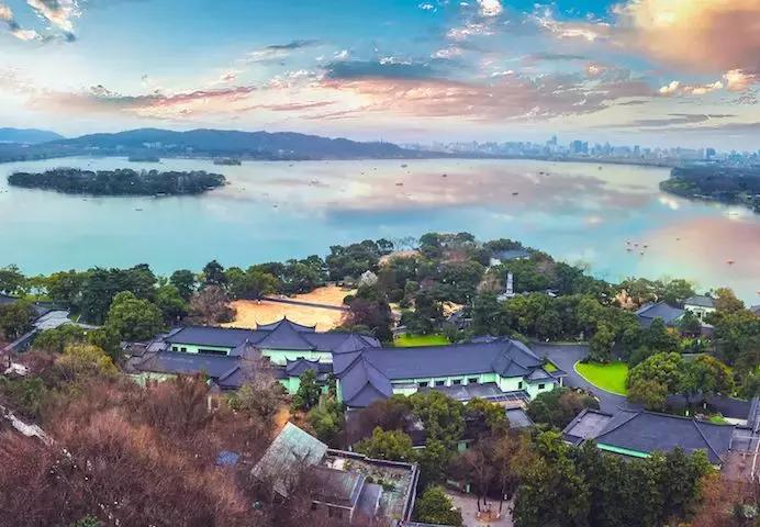 8月去厦门旅游5天4晚特惠,八月厦门机票便宜吗