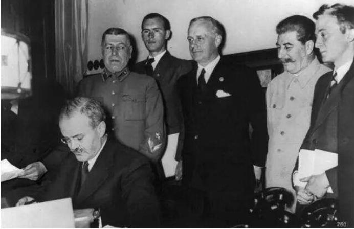 波兰灭亡带来的影响,波兰灭亡的真实原因