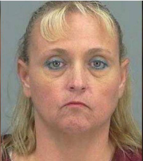 美国女狱警与囚犯发生非法性关系！自称因为爱情却依然被捕