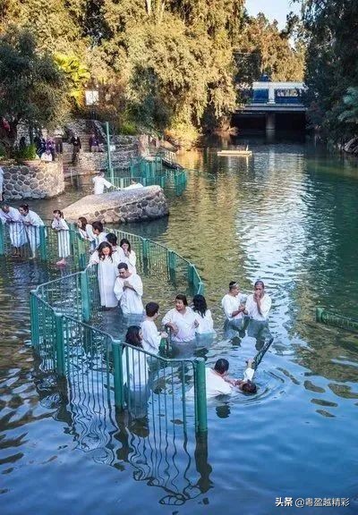 约旦瓦迪拉姆沙漠视频,约旦瓦迪拉姆沙漠峡谷