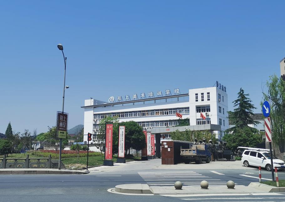 单价1.55万,银湖又一“门槛福利”来袭|房叔跑盘No.63