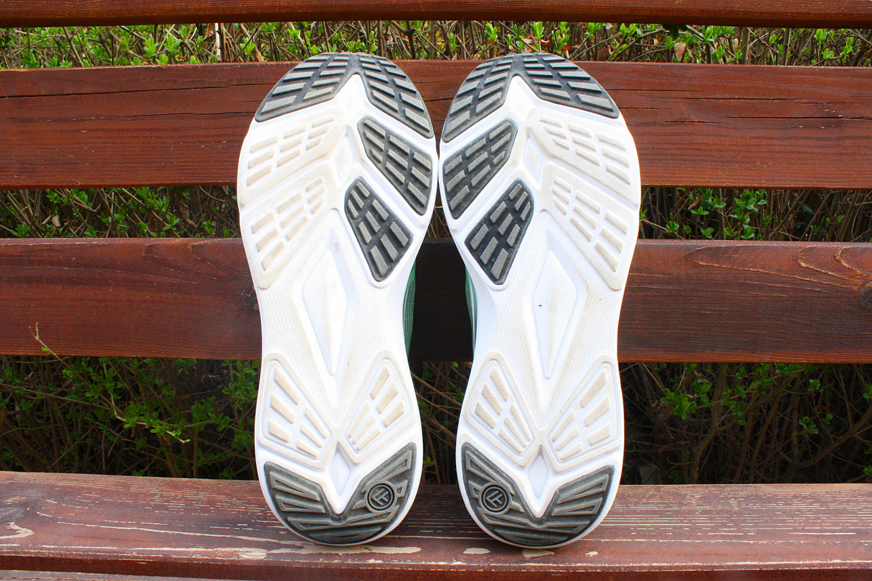 小米有品碳纤维众筹,小米有品跑鞋黑科技