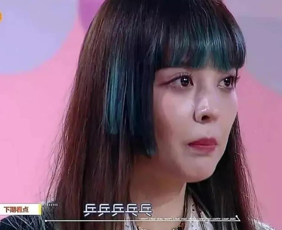 女人变美靠发型,变美烫发型