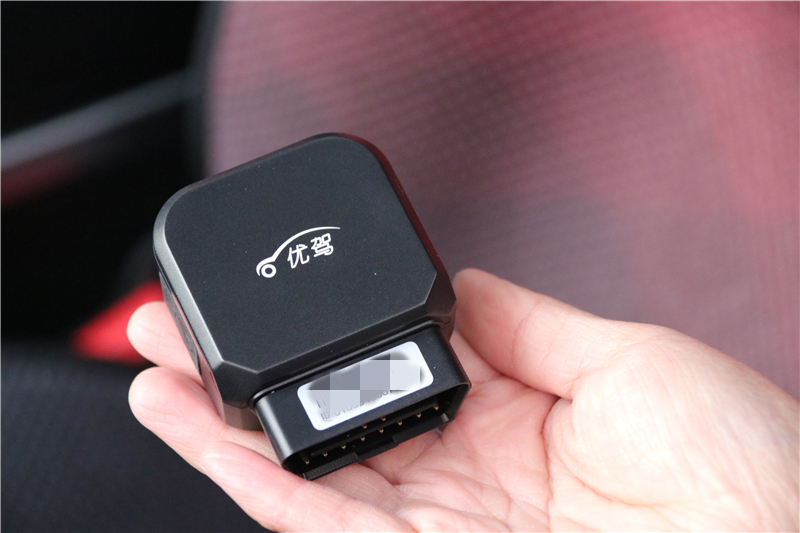 后悔没加装hud,给车子加装hud多少钱