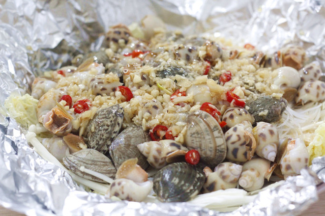 最简单的锡纸花甲粉家庭做法,锡纸花甲粉快捷做法