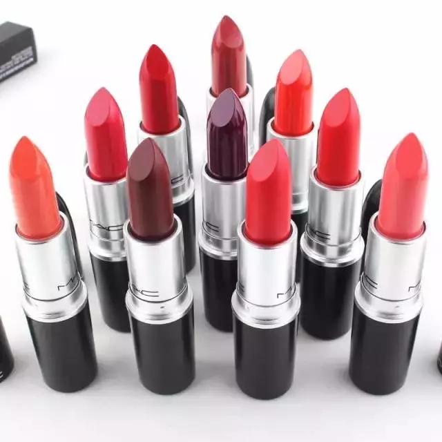 原来MAC不读魅可…世界顶级大牌彩妆包包的正确发音你都知道吗?