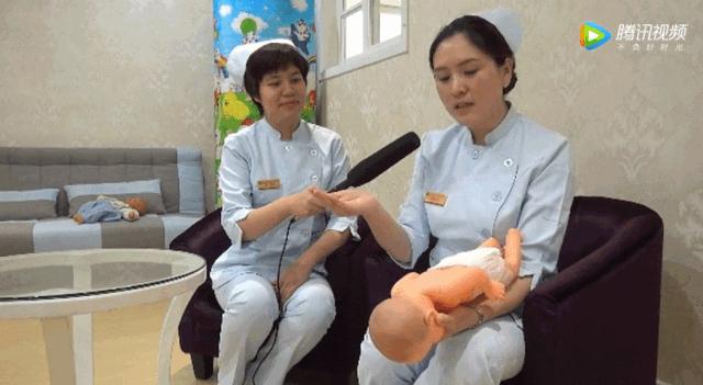 小孩吃东西呛到的最快解决方法,宝宝吃东西噎到急救视频