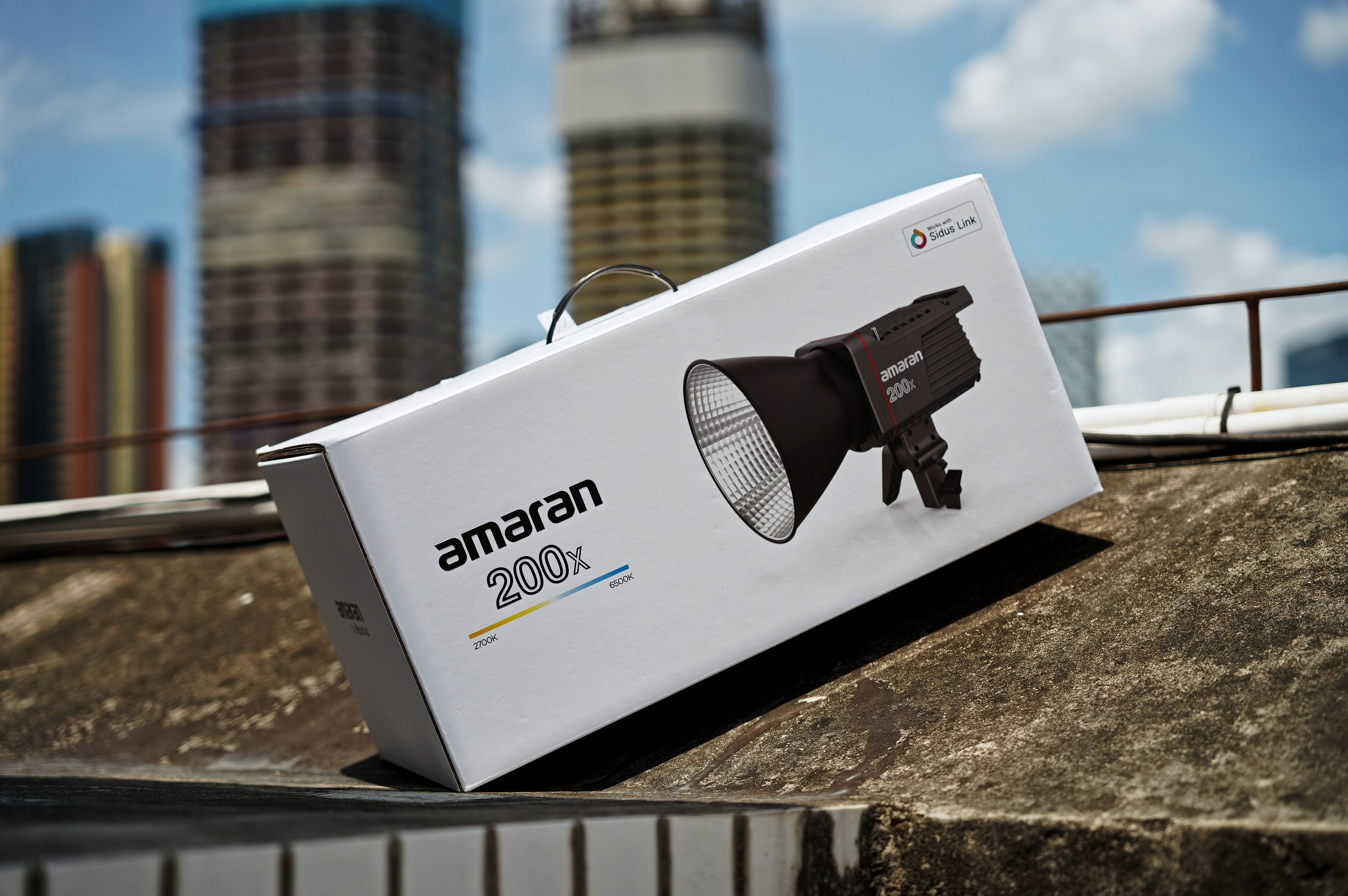 买摄影氛围灯,爱图仕200x摄影灯参数