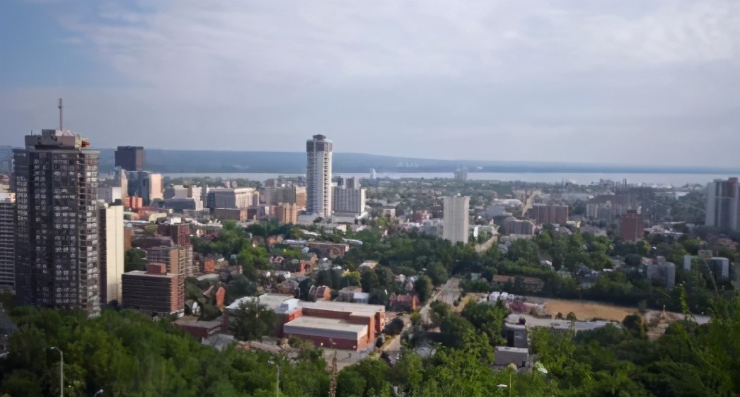 OMG！Uber开始送衣服了！品牌店看中的衣服！当天就送到