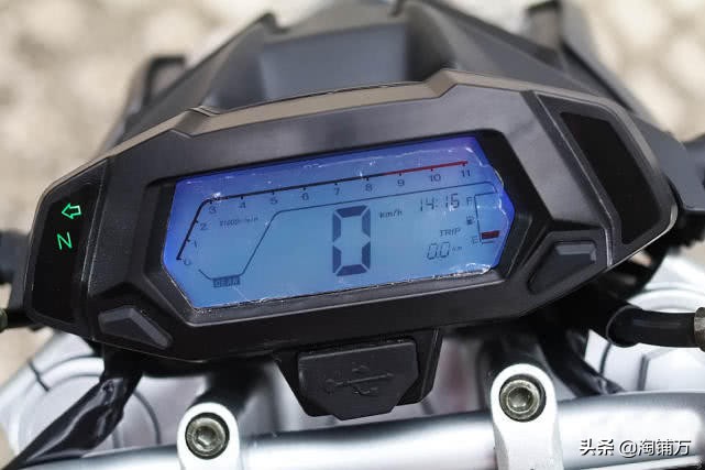 无极200rr摩托车,无极200r街车