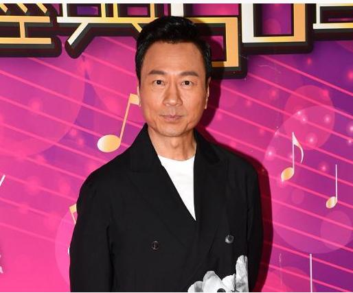 敬业!视帝黎耀祥为新戏狂减10磅,TVB真能磨炼人