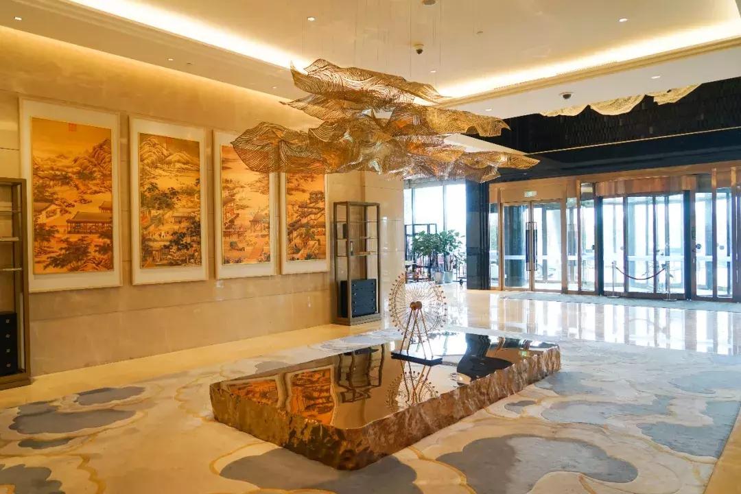 武汉世茂希尔顿酒店价格,思远说出的话