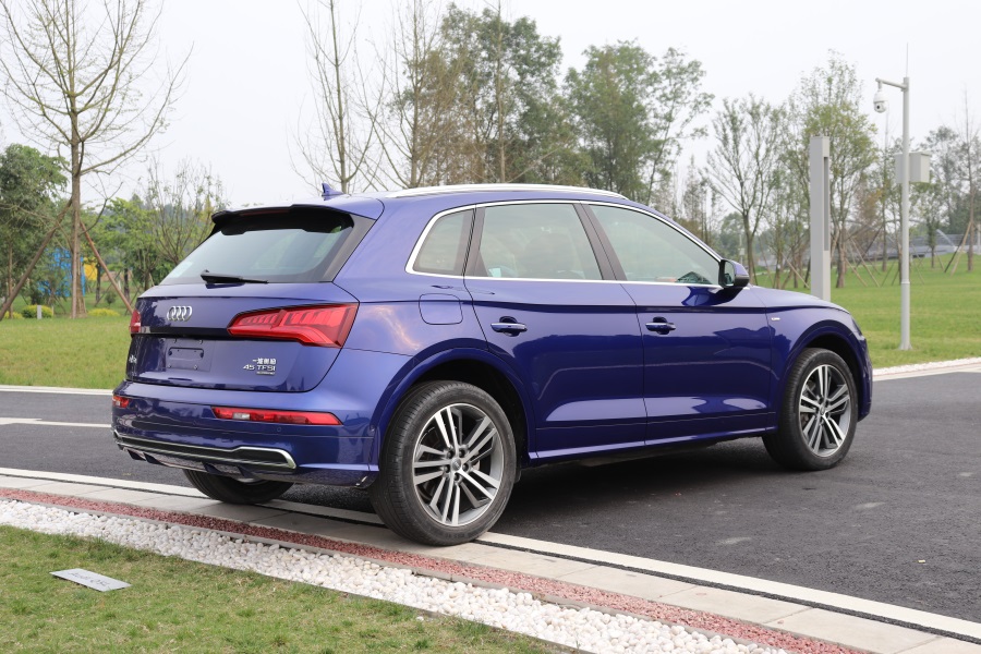 奥迪q5l可以远程操控吗,奥迪q5l2021款45tfsi豪华动感型