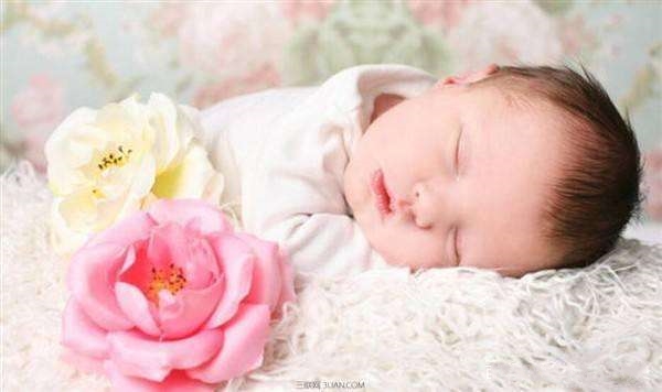 害怕宝宝睡觉受惊?看完后家长再也不用担心宝宝的这几种生理现象