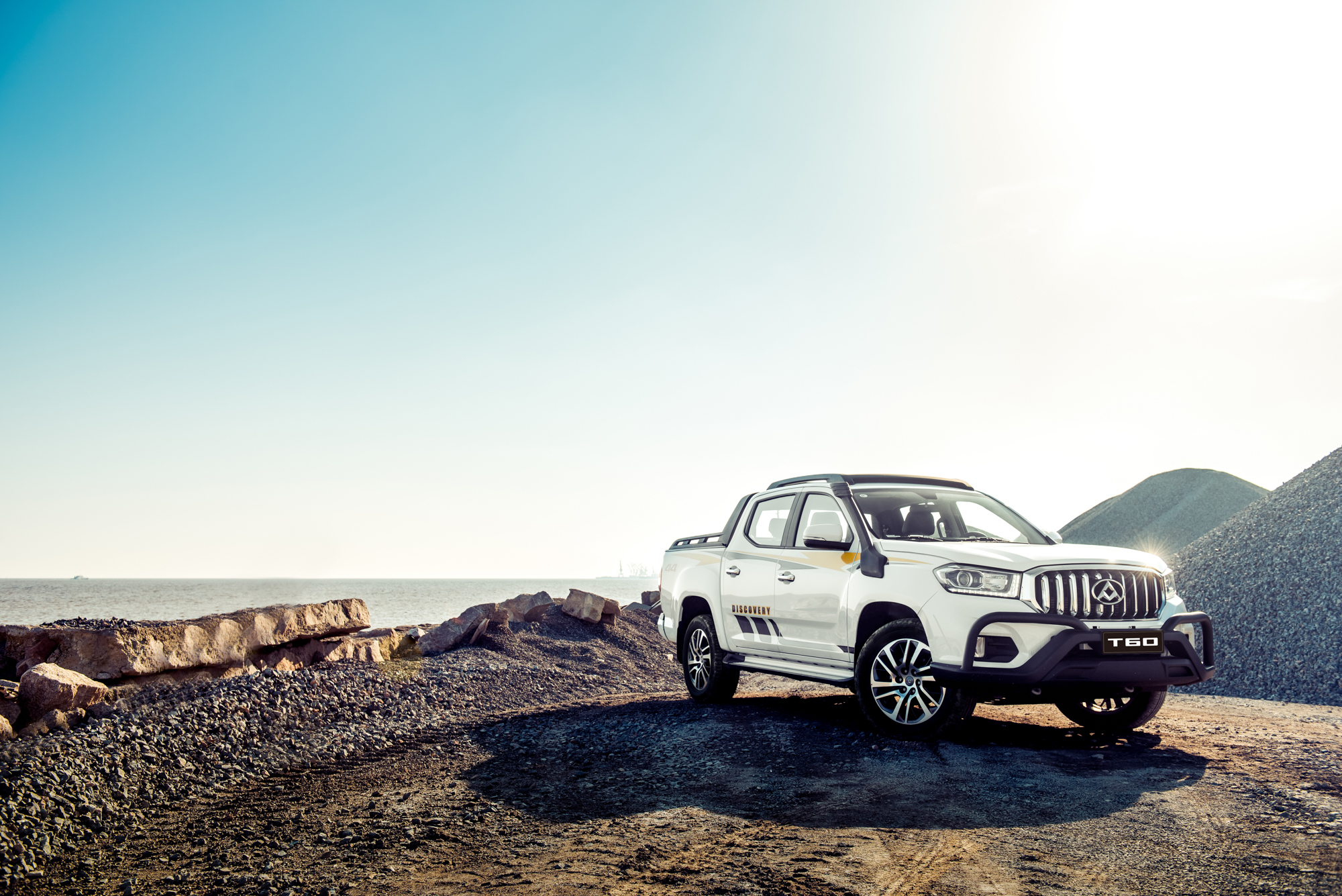 卤素大灯改成led能过年检吗,近光led远光卤素年检能过吗