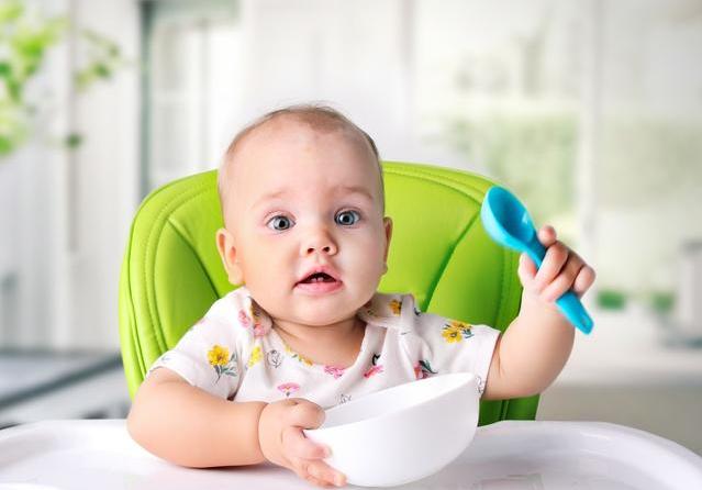 宝宝米粉吃到什么时候停,宝宝米粉应该在什么时间吃