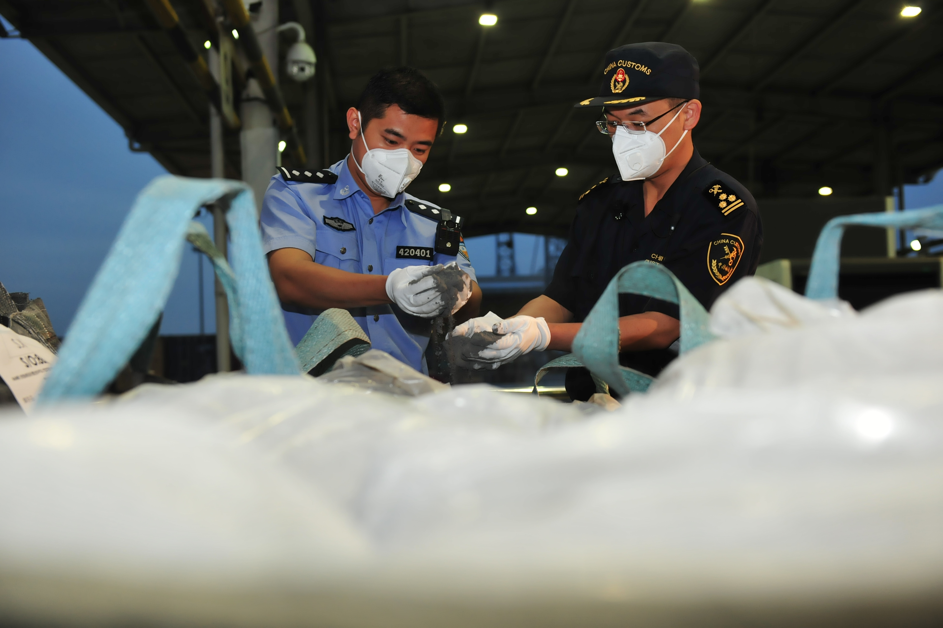 青岛海关缉私最新案例,海关缉私局最新案例