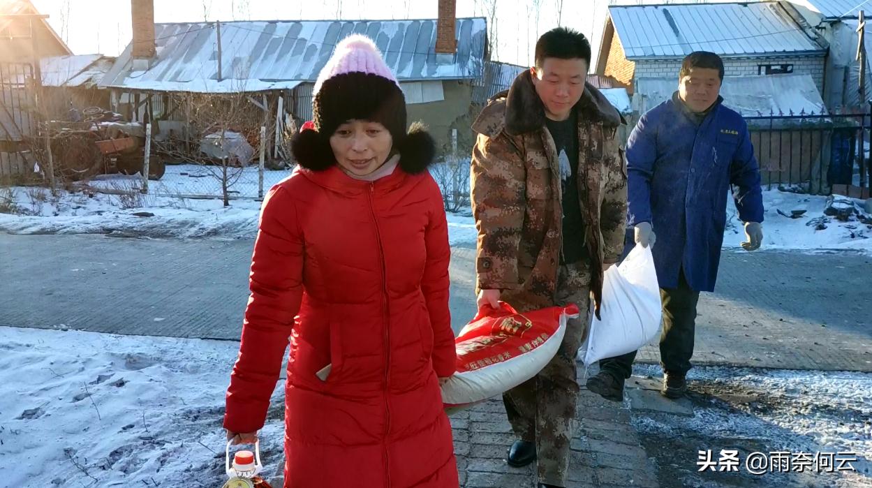 来到*今条头日**已经快2年了,感谢全部的粉丝家人们,谢谢你喜欢我